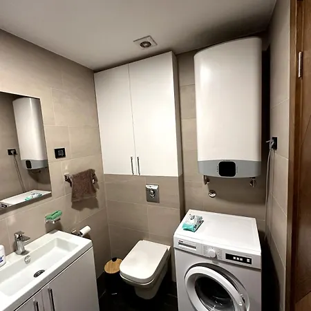 Cozy & Chic Downtown Апартаменты Подгорица